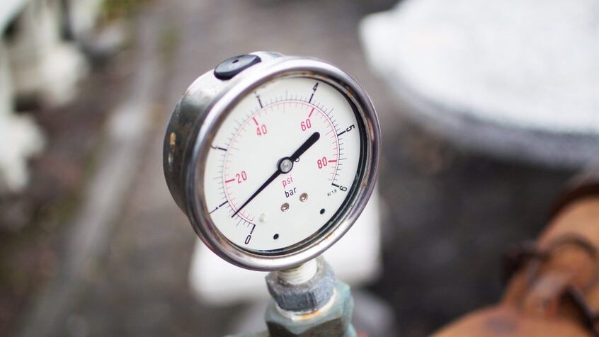 Pressure gauge air compressor